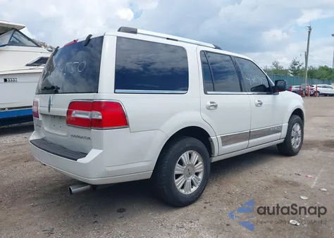 2008 Lincoln Navigator из США, поврежденный, VIN 5LMFU27598LJ16490